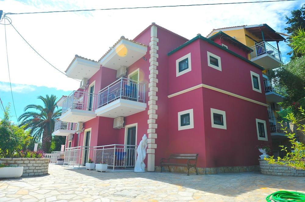 Kerkyra Beach Hotel & Apartments Benitses  Dış mekan fotoğraf